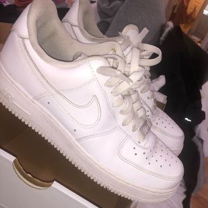 Used Air Force 1 men’s 7.5